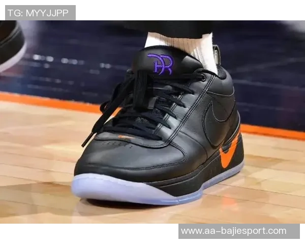 布克第二代签名鞋Book2正式发布两款全新配色你更倾心哪一款